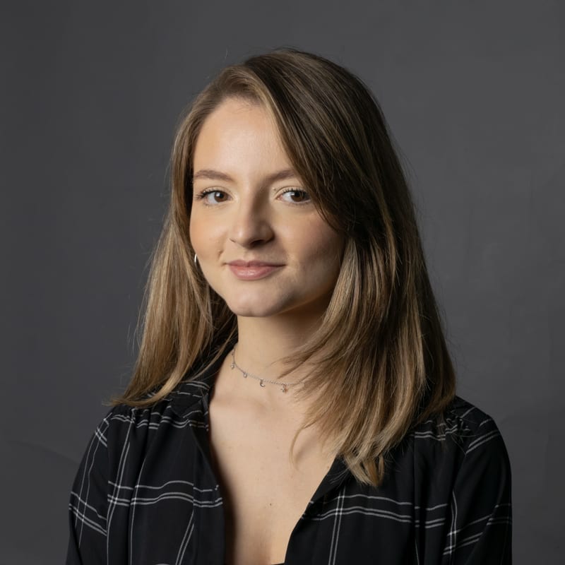 Eva M.